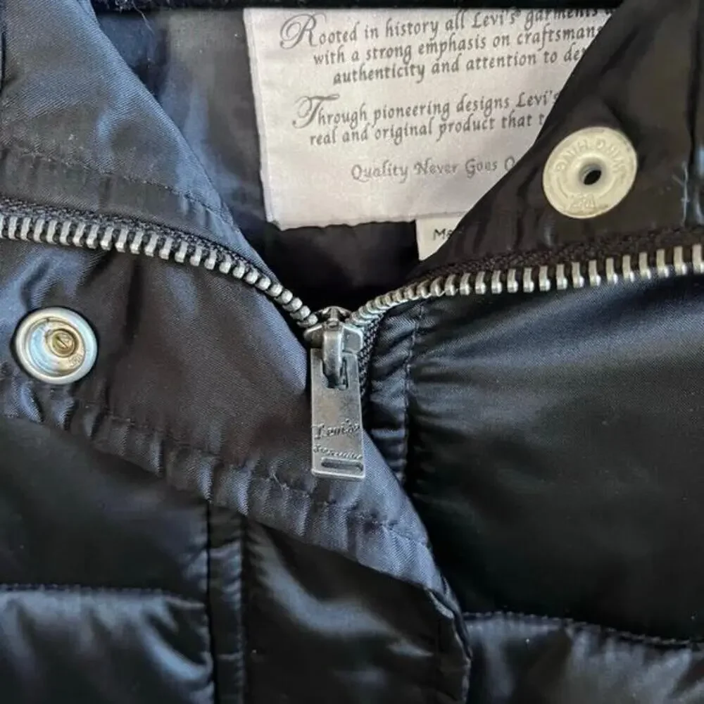 LEVIS Vintage Black Puffer Bomber Jacket (I352) - Picture 5 of 7